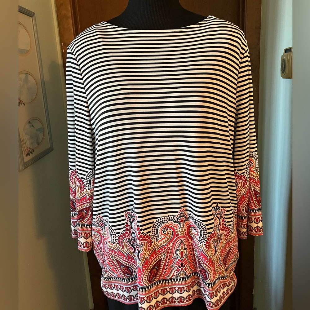 Chicos Top Size 1 Medium with 3/4 Sleeves in a Stripe Paisley Mix